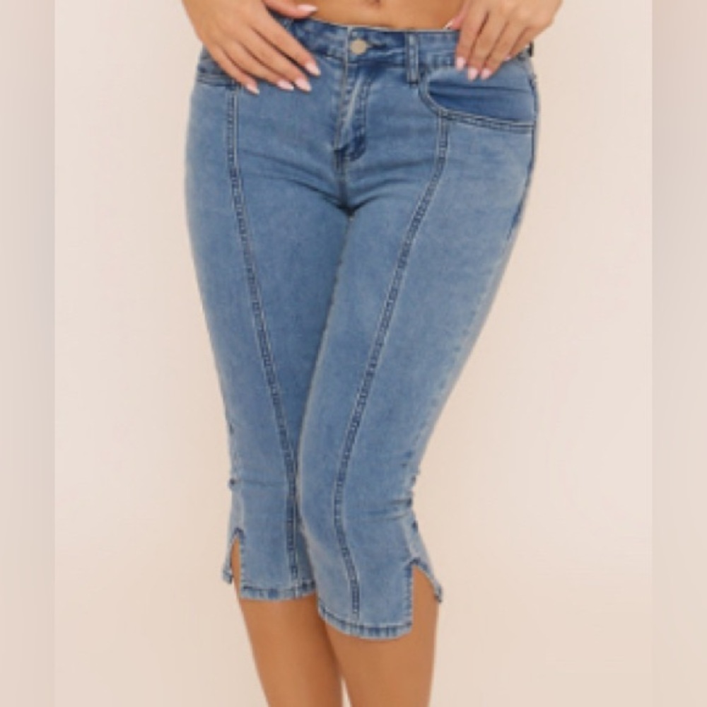 EGO Light Blue Cropped Jeans